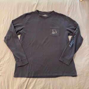 Vineyard Vines Long Sleeve Pocket Tee Shirt Men's Medium Whale‎ Ski Lifts